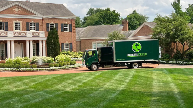 hideen-creek-landscaping-truck