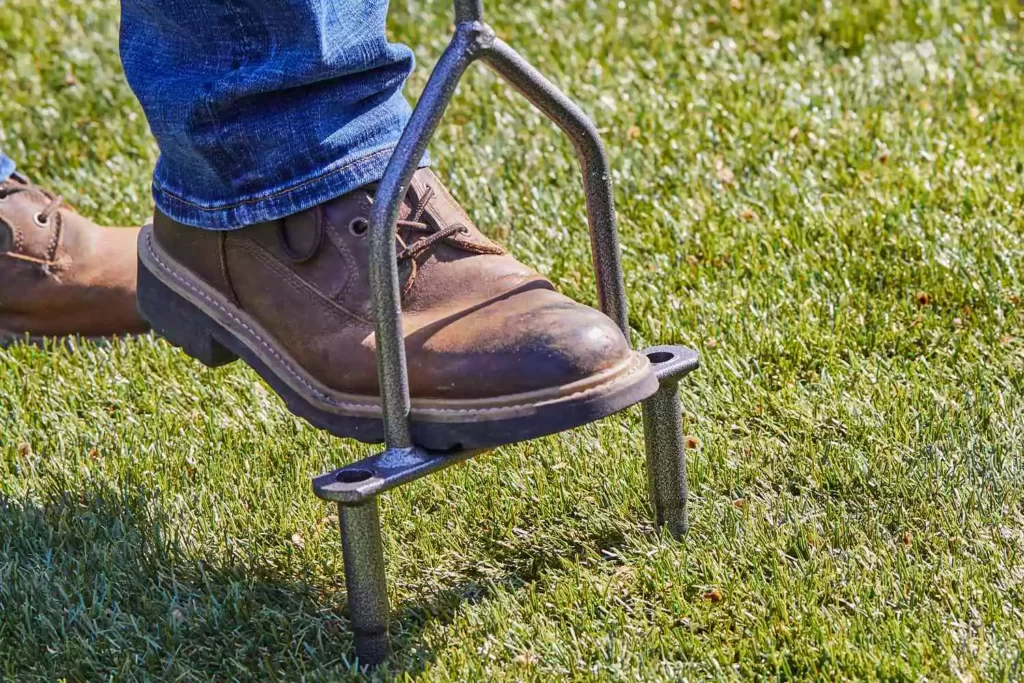 manual core aerator